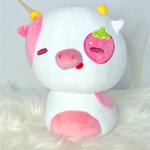 Mewaii Strawberry Cow 8” NWT